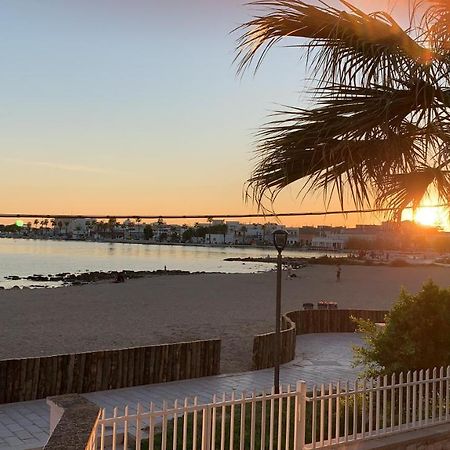 Salentoguests Villetta Sulla Spiaggia Porto Cesareo Exterior foto
